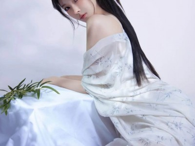 闺阁小姐美腿玉足写真壁纸